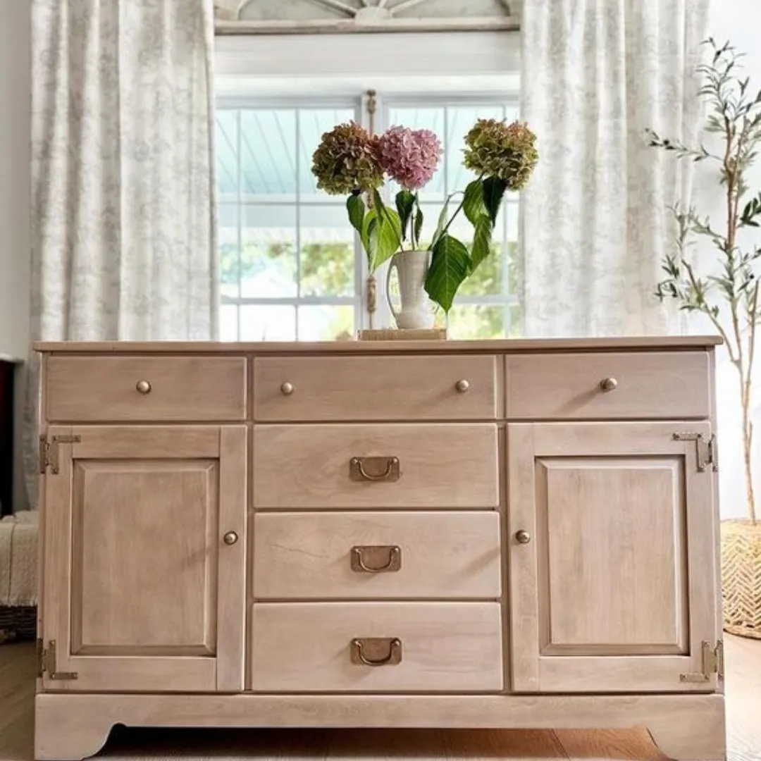 Top-Rated Furniture Refinishing Experts in Los Angeles, CA